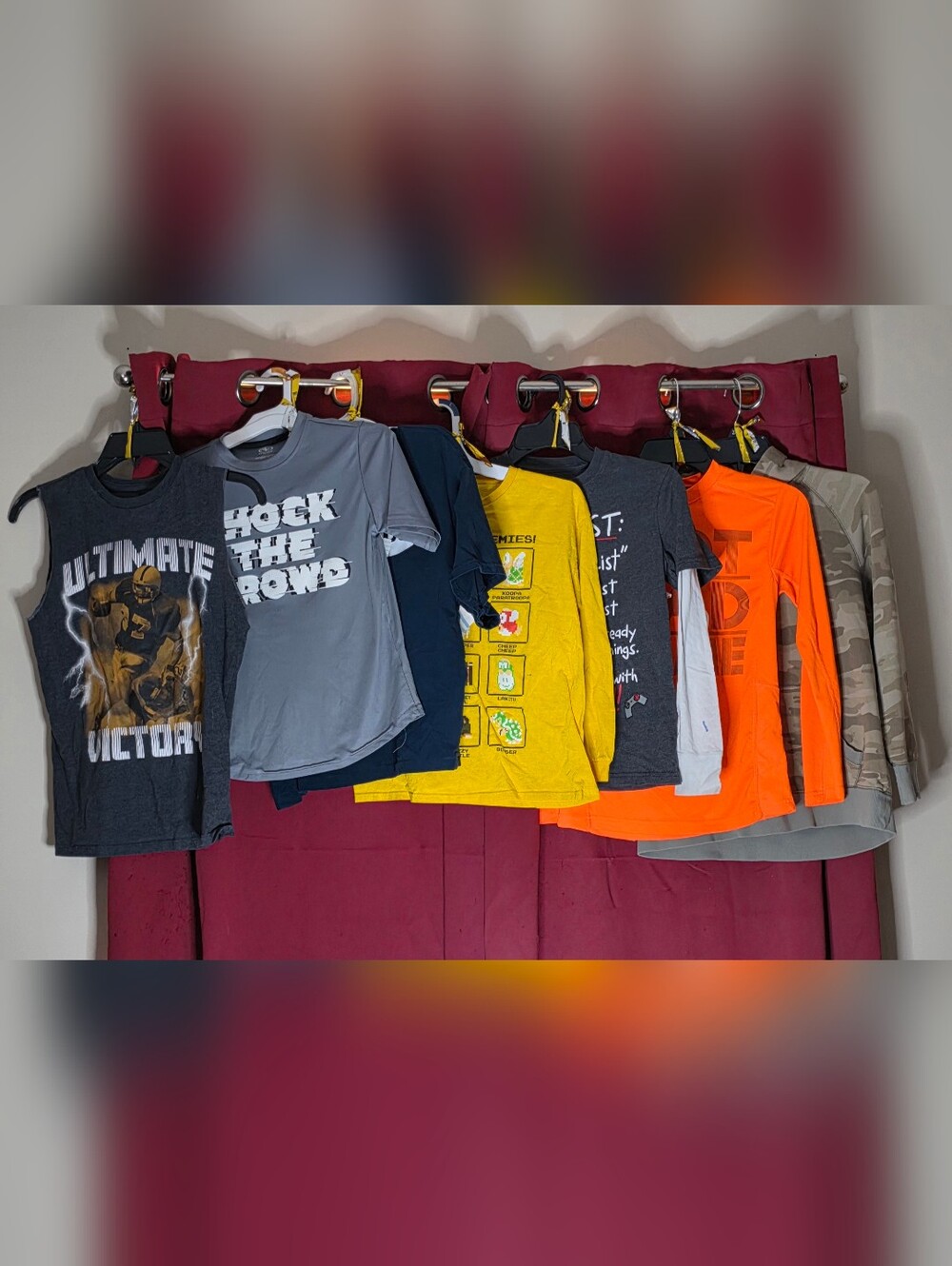 ^ Boys Long-Sleeve & Short-Sleeve Graphic Shirts Bundle